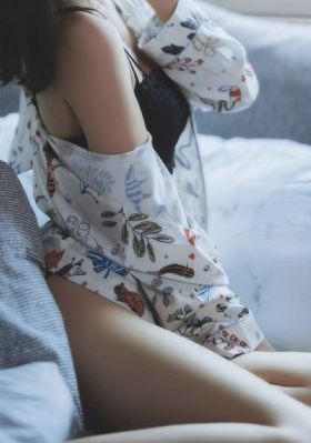 JUL一185人妻秘书叶爱_蓝光迅雷电影在线